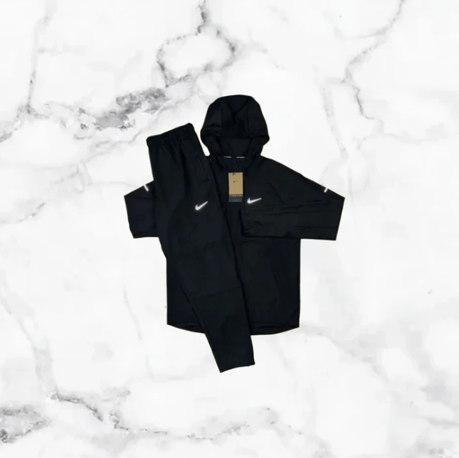 Ensemble Nike
